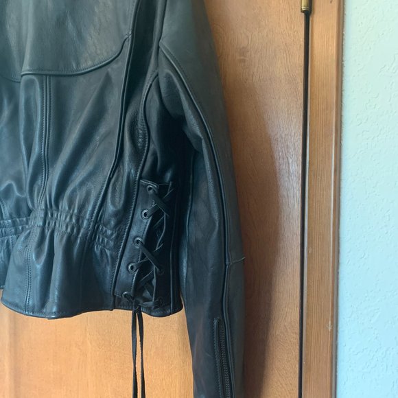 Pristine California Creations Woman's 12 Black Leather Motorcycle Jacket - Picture 10 of 14